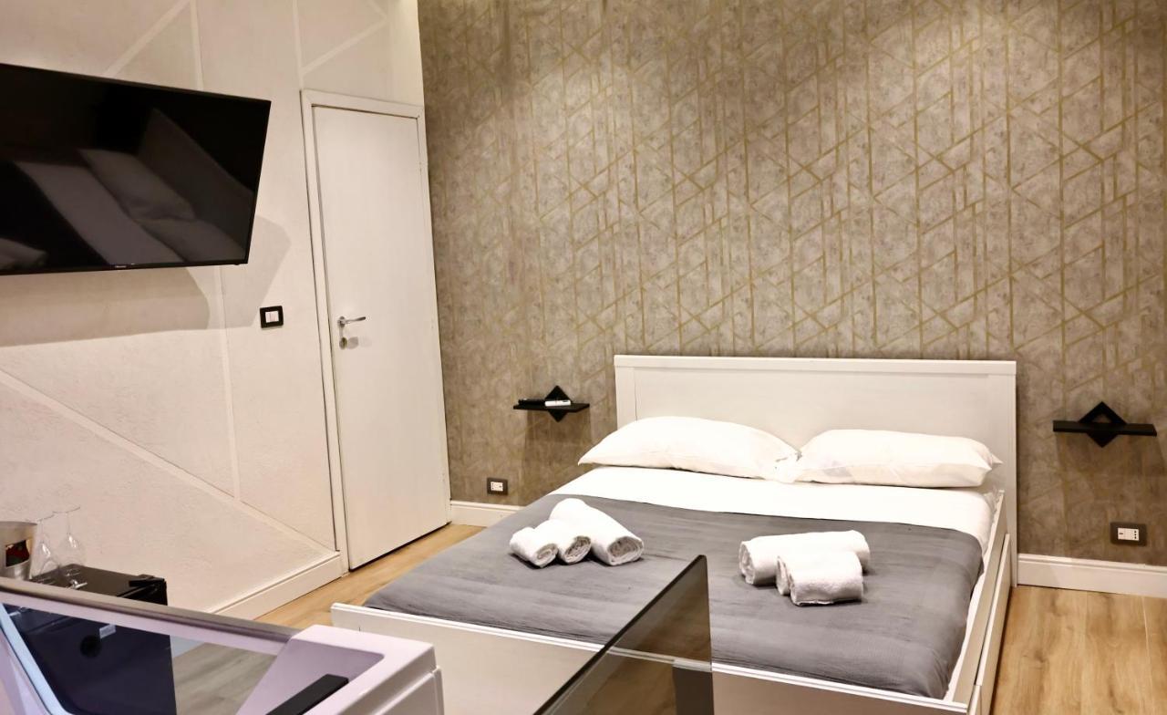 Etnea Room'S คาตาเนีย ภายนอก รูปภาพ