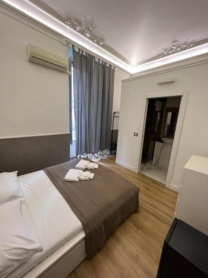 Etnea Room'S คาตาเนีย ภายนอก รูปภาพ